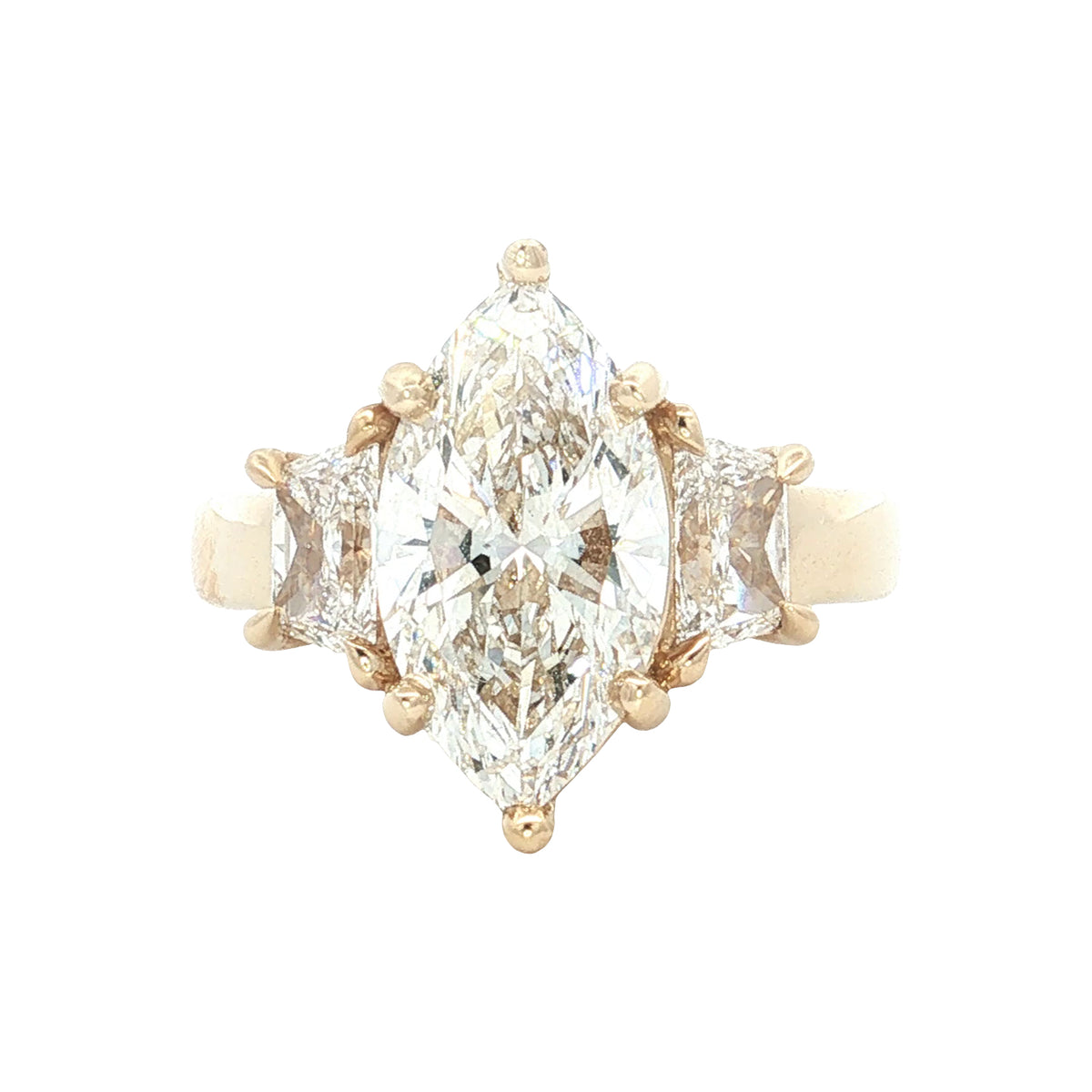 LAB GROWN DIAMOND ENGAGEMENT RINGS