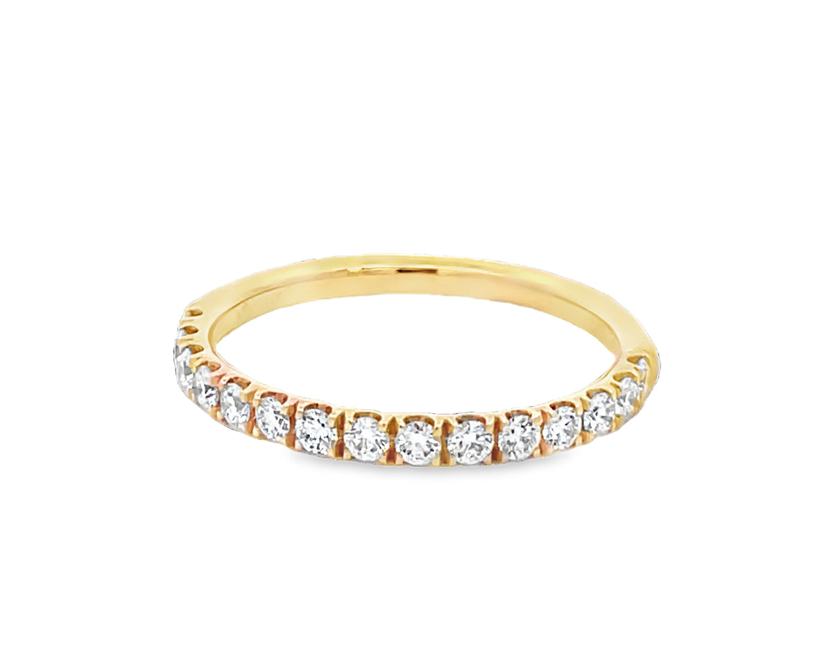 LAB GROWN ROUND DIAMONDS 0.39ctw PRONG SET BAND