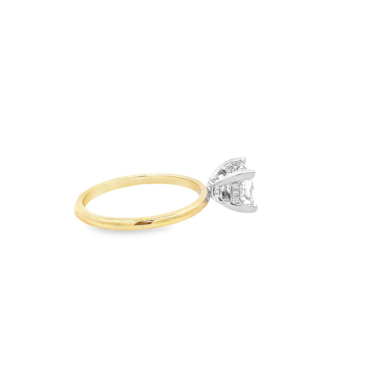 LAB GROWN PRINCESS &amp; ROUND DIAMOND 0.85ctw SOLITAIRE ENGAGEMENT RING