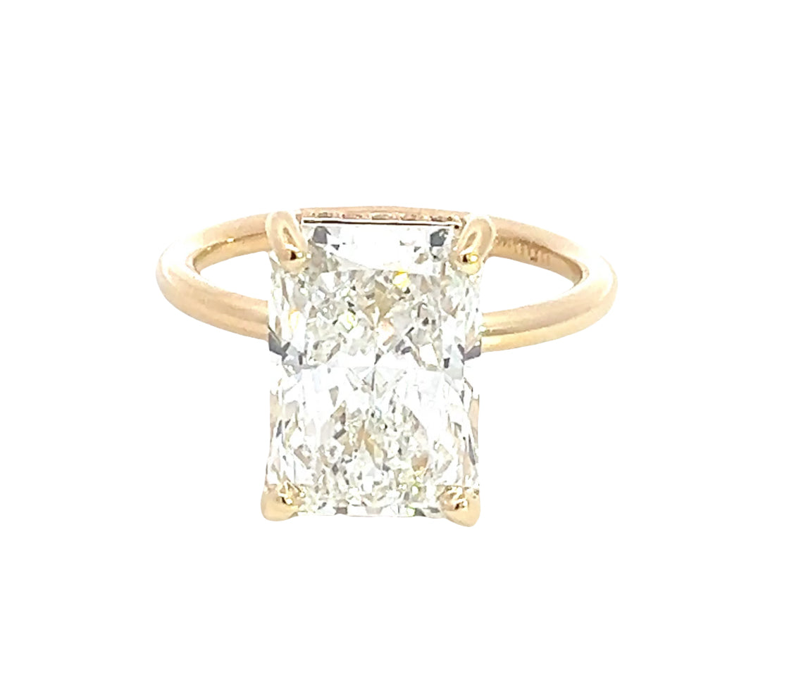 LAB GROWN RADIANT AND ROUND DIAMONDS 5.24ctw UNDERHALO SOLITAIRE ENGAGEMENT RING