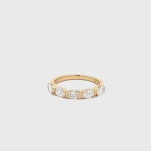LAB GROWN OVAL DIAMONDS 1ctw HALF BEZEL BAND