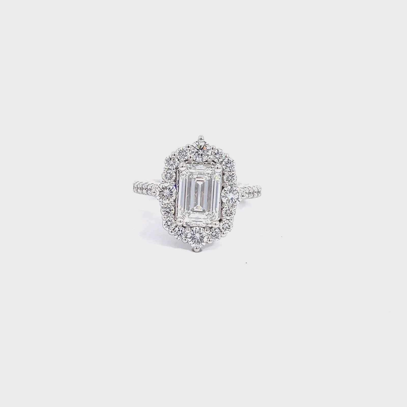 LAB GROWN DIAMOND ENGAGEMENT RINGS
