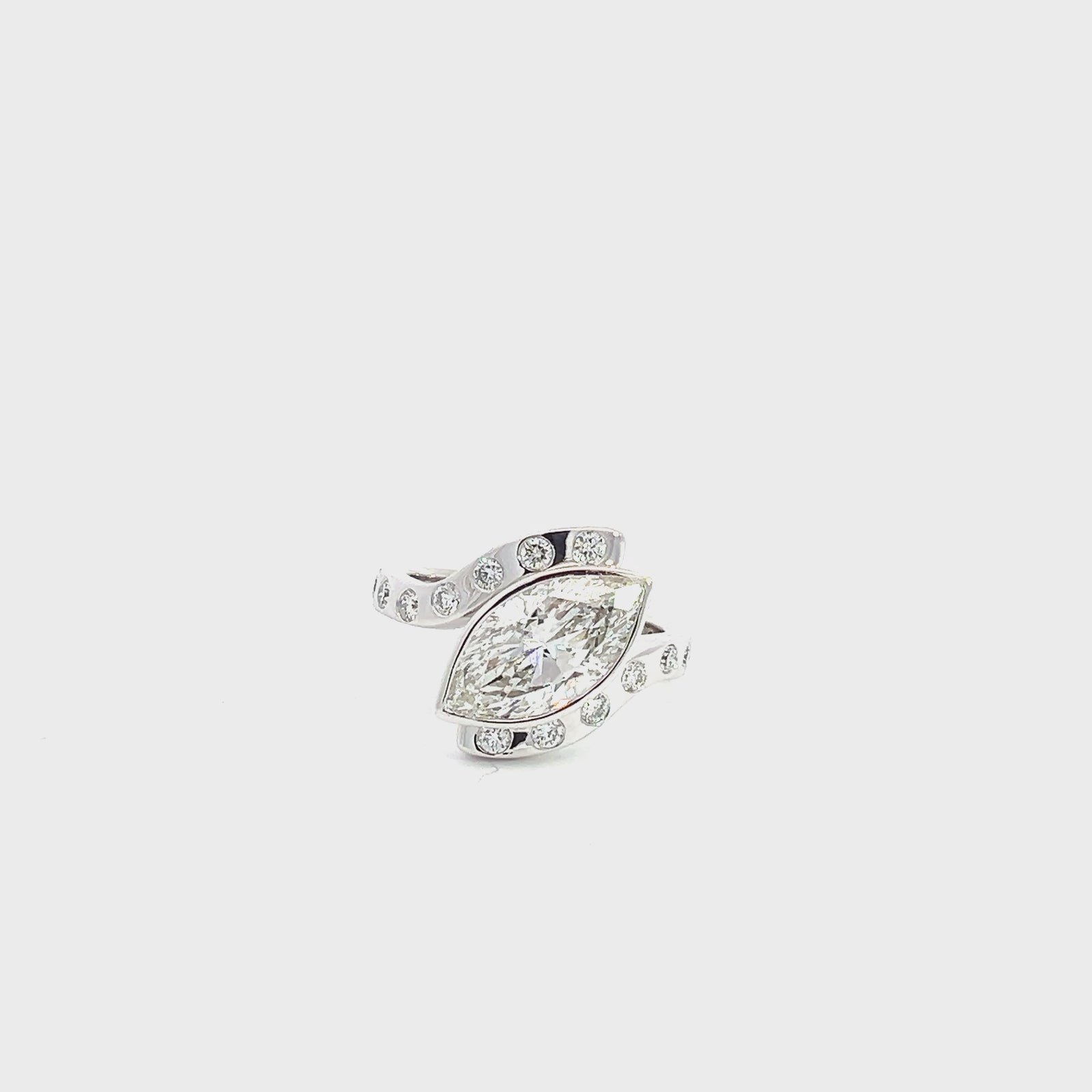 LAB GROWN DIAMOND ENGAGEMENT RINGS
